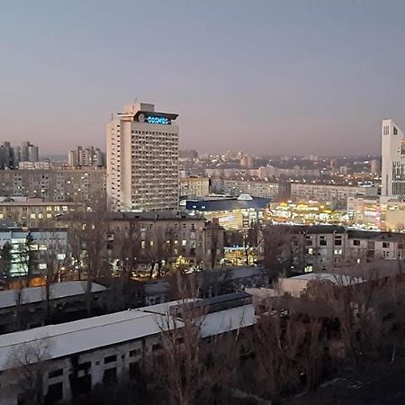 Modern Apartment In The Center Of Town Chisinau Exterior photo