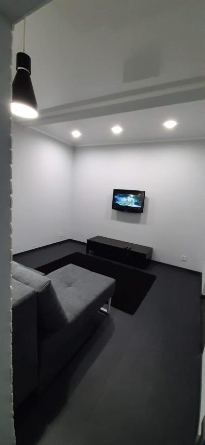 Modern Apartment In The Center Of Town Chisinau Exterior photo
